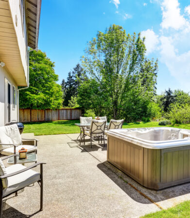 hot, tub, in, backyard, on, sunny, day
